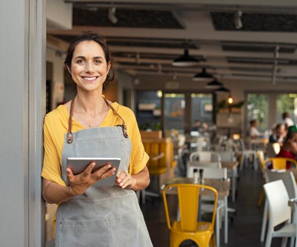 Cafe server with tablet